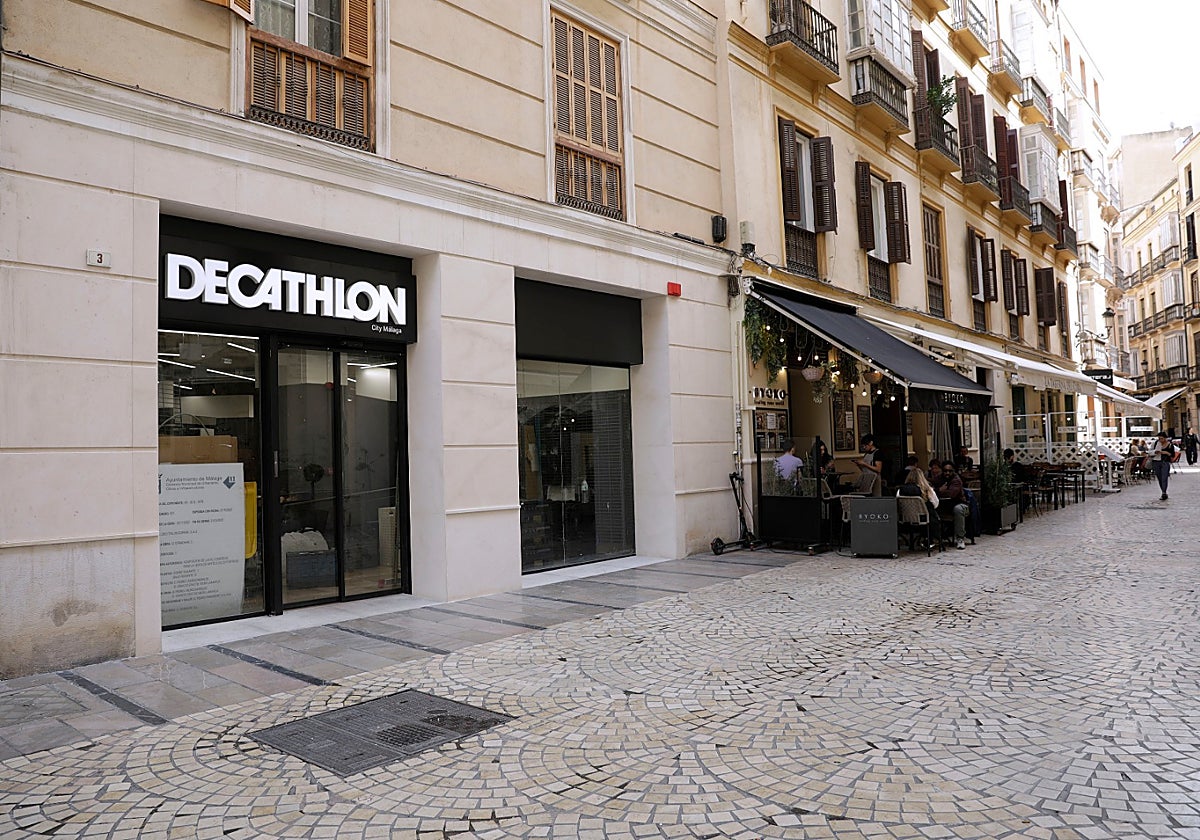 decathlon-cambia-de-aires-en-m-laga-con-la-apertura-de-una-nueva-tienda